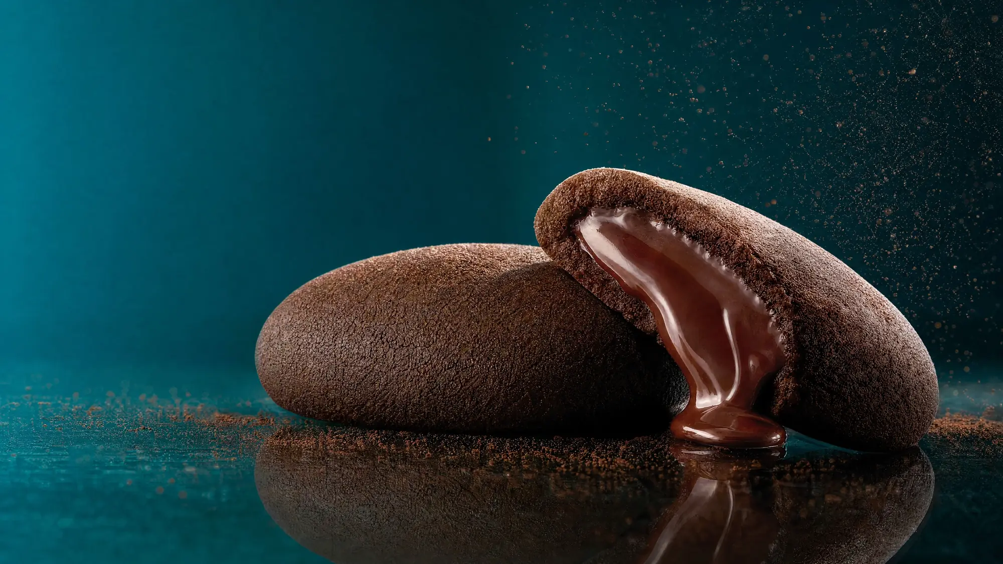 Darko — Chocolate-coated cake, filled